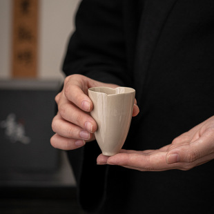 ��ľ���մɲ豭�͹��ֹ�����С̖Ʒ�����α�һ�˸ߙn�㱭���˱�