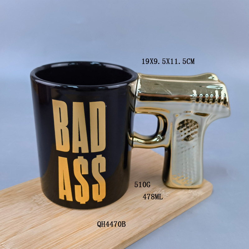 Red creativa taza de pistola de cerámica roja de galvanoplastia taza de revólver taza de mango en forma especial en forma de taza de café 3D