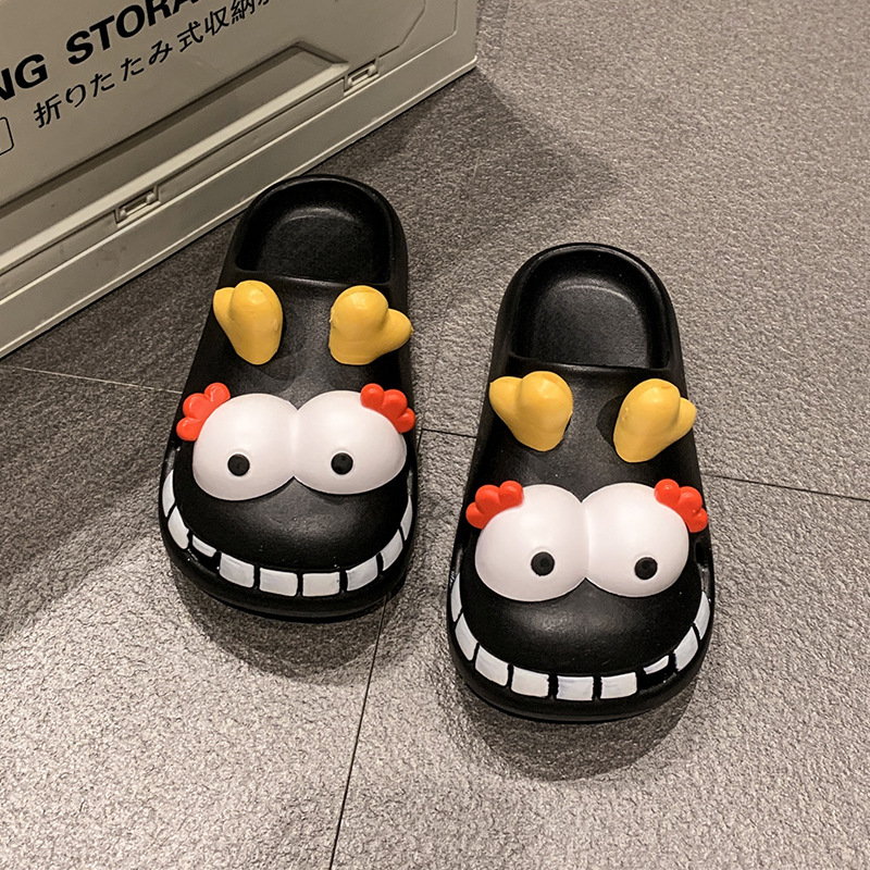 Cartoon Cute Hole-In-The-Wall Shoes for Women, Summer Outdoor Wear, Non-Slip Thick-Soled Toe-Toe Sandals, Cute Internet Celebrity Beach Shoes Cartoon Cute Hole-In-The-Wall Shoes for Women, Summer Outdoor Wear, Non-Slip Thick-Soled Toe-Toe Sandals, Cute Internet Celebrity Beach Shoes