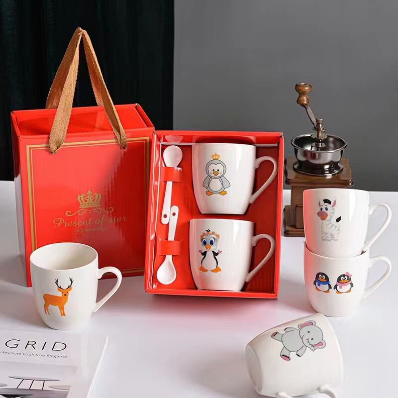 Ceramic Cup Couple Water Cup Small Gift Cartoon Cup Mug Gift Set Accompanying Gift Wedding Return Gift