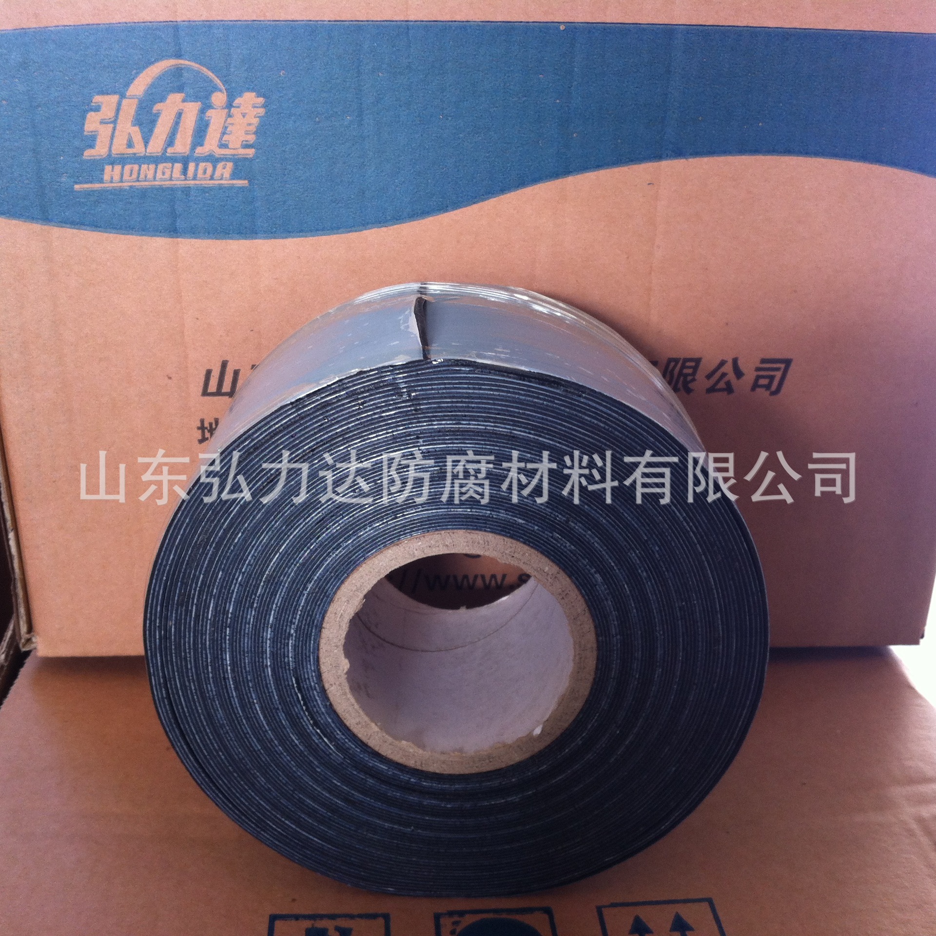 聚乙烯厚胶型胶粘带施工简单无固化时间坑紫外线能力强