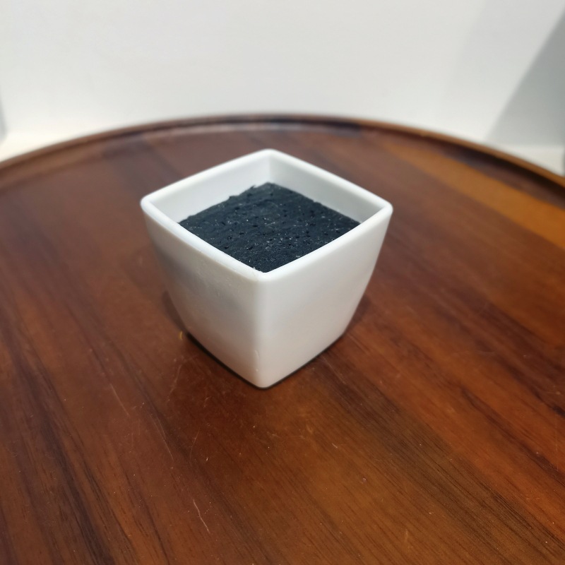 Flores de imitación de plantas de plástico maceta mini falsa maceta de plástico no agujero de fuga de agua pequeña maceta cuadrada blanca