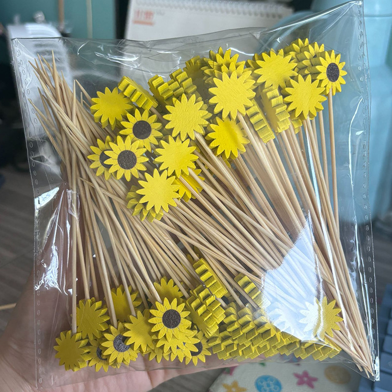 Nuevo producto decoración palo de bambú 100 piezas/paquete de fruta de dibujos animados lindo palo de bambú palo de hamburguesa palo de cóctel palo de bocadillo Amazon