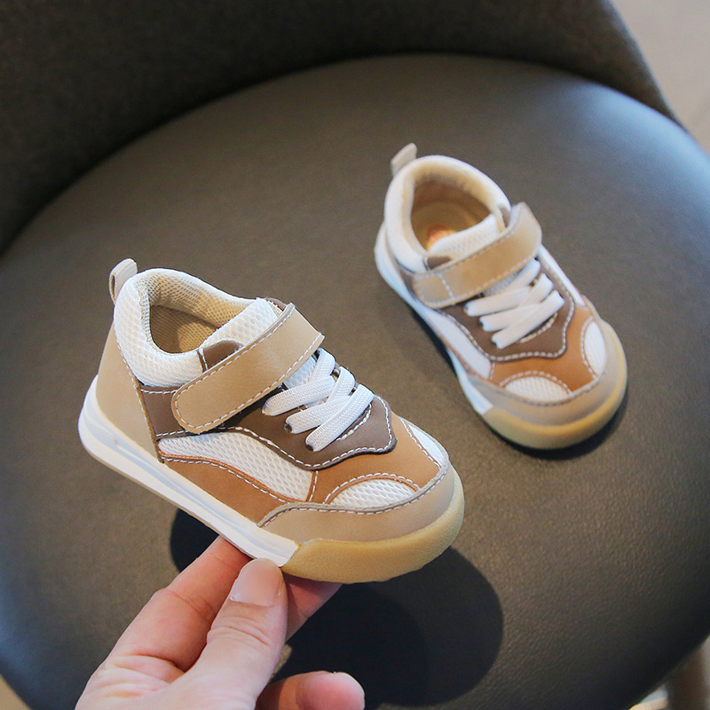 Xiaoxiao 2022 otoño nuevos zapatos de bebé 1-3 años de edad de doble malla zapatos de bebé de fondo suave antideslizante anti-colisión zapatos de niño