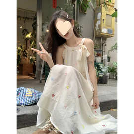 森系蝴蝶结系带挂脖连衣裙女夏季新款收腰学院风温柔显瘦甜美长裙