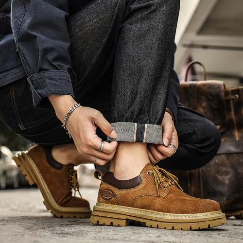 Men's Low-Top Martin Boots, British Style Retro Leather Work Shoes, Sporty Yellow Shoes, Fashionable and Versatile Men's Shoes