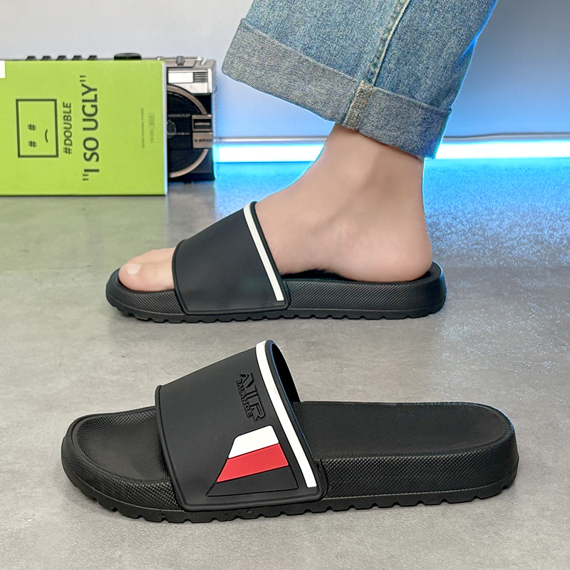 Summer men's slippers for bathroom