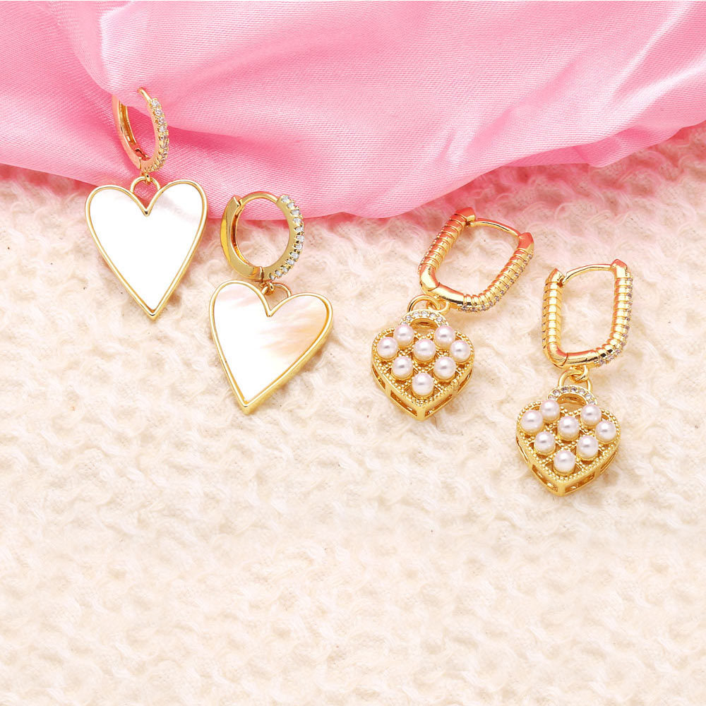 Fashion Heart Pendant Copper 18k Gold-plated Inlaid Zircon Pearl Earrings display picture 3