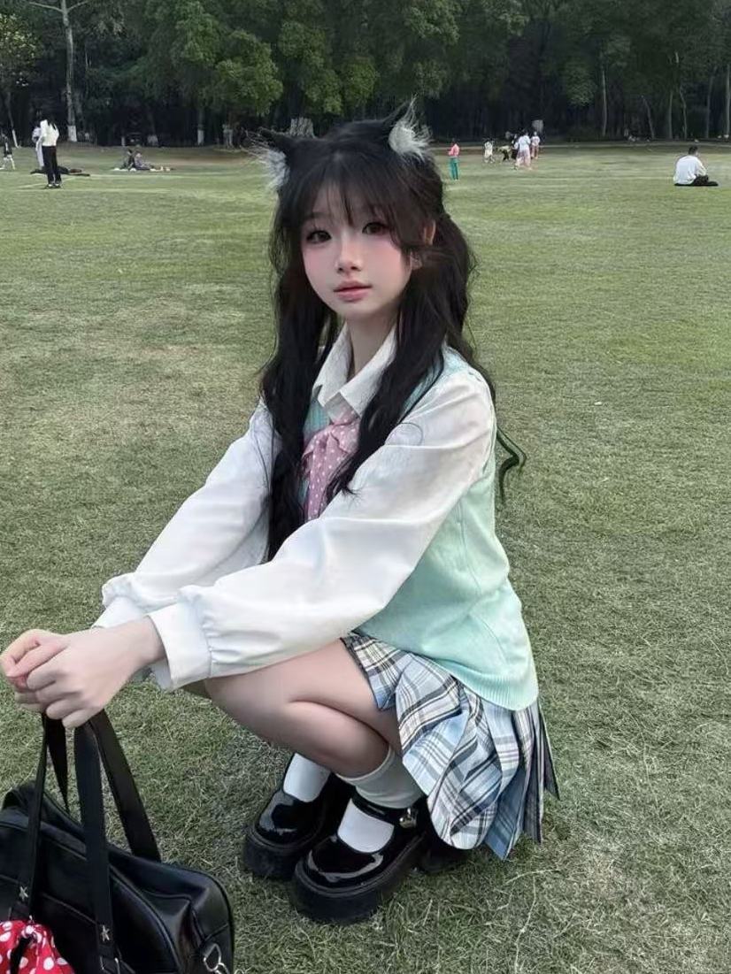 오리지널 일본 JK 유니폼 새로운 스타일의 느슨한 파란색 격자 무늬 스커트 대학 스타일 풀오버 조끼 여자 학교 섹시한 부드러운 소녀 정장