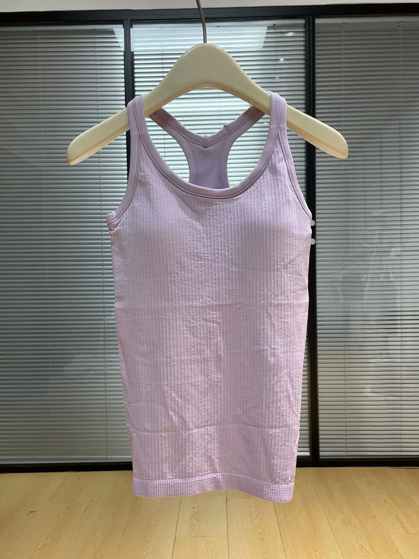 Long Yoga Vest (Women's) Breathable Detachable Sports Top with Removable Cups, 2–8 Sizes