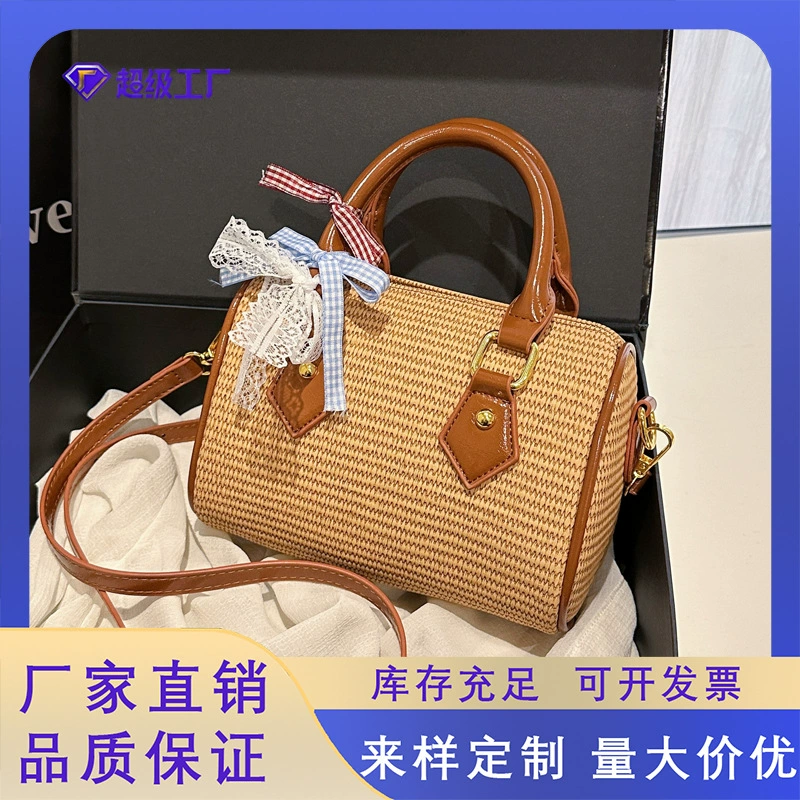 Бостонская сумка для сумок 2025 весенний нишевой дизайн женская сумка на плечо повседневная минималистичная сумка для поездок на работу