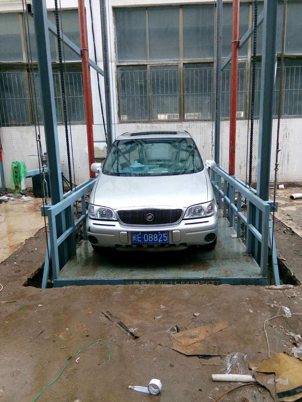 Customized rotating car display stand, concert stage, angle-controlled electric hydraulic rotating platform