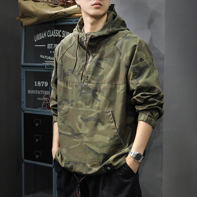 travel camouflage retro demi-season jacket charging