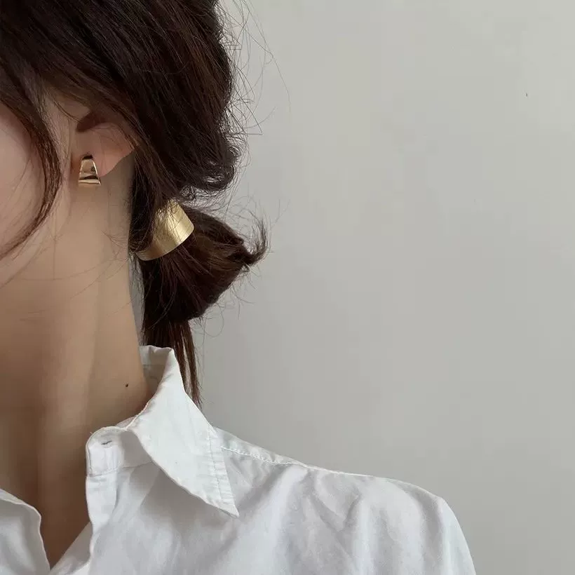 Earrings, Korean style
