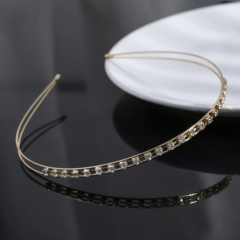 Simple Style Solid Color Metal Inlay Rhinestones Hair Band display picture 3
