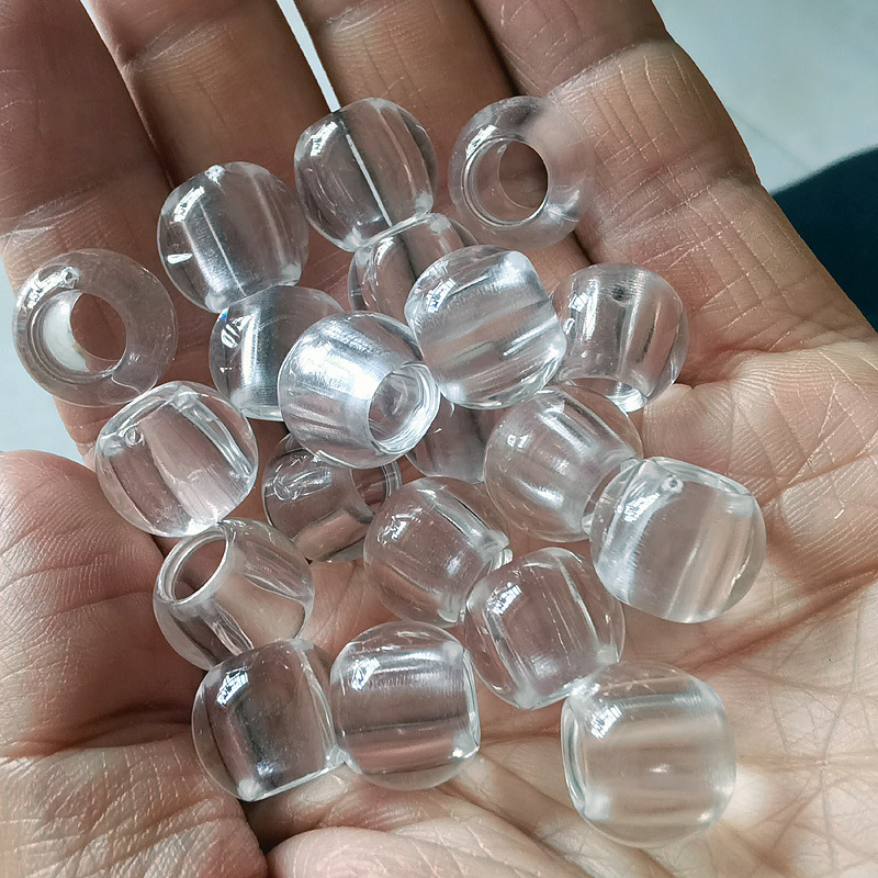 環境保護のプラスチックの大きい穴の丸い玉は太い縄の大きい穴のアクリルの散珠のDIYのアクセサリの部品を通します。|undefined