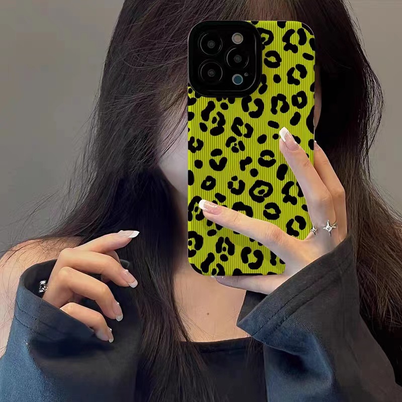 57g Weight iPhone Applicable Brands Leopard Pattern Casual, Streetwear Style Casual Streetwear Leopard   Phone Cases 2