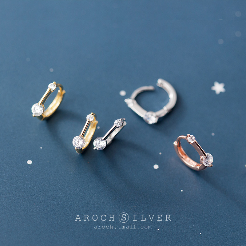 Eloch s925 plata simple delicado micro-elegante damas pendientes de diamante coreano pequeño perno de orejas G4936