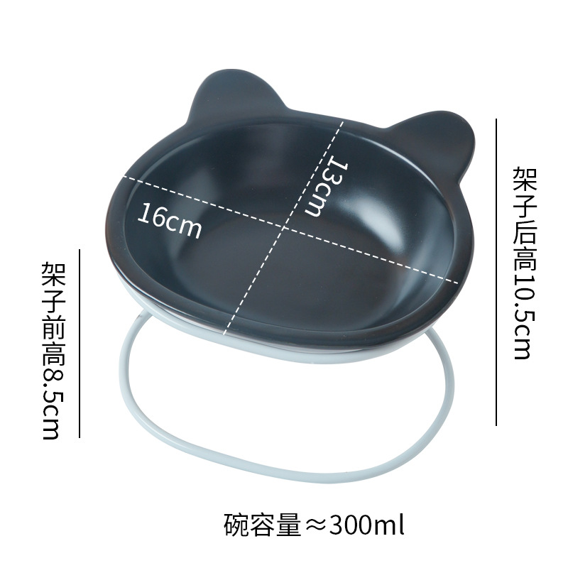 흰색 선반 + 검은색 그릇