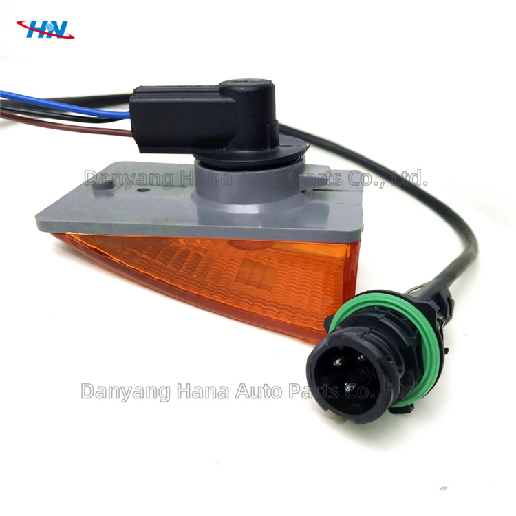 La señal de giro es adecuada para la luz del camión BMW Benz Actros MP3 MP2 MP1 luz de señal 9418200521