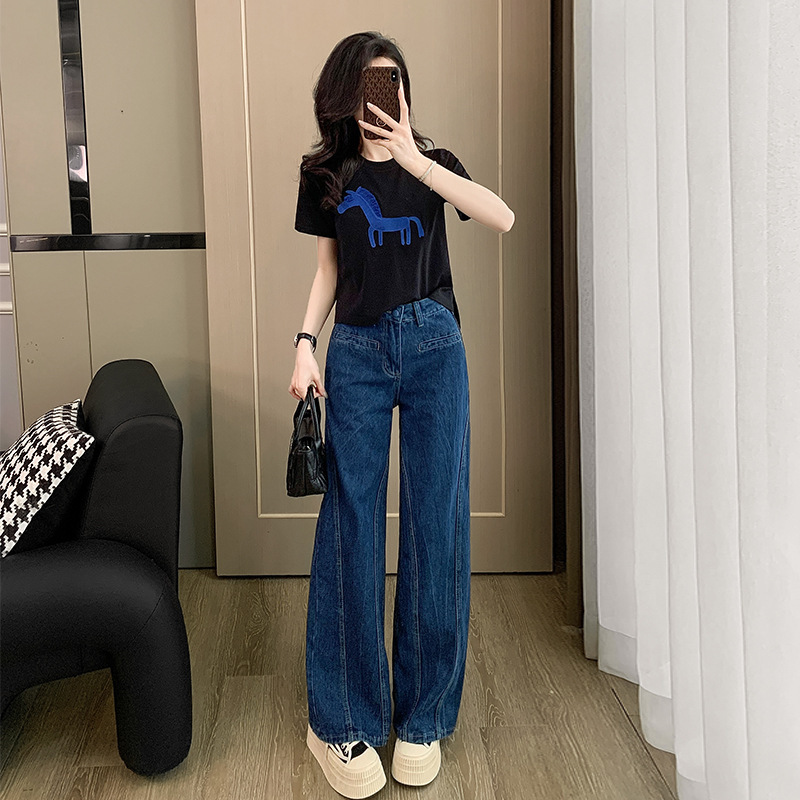 Hong Kong Style Retro Casual Sports Suit Women's Summer New Short-Sleeved Black Loose T-Shirt Denim Wide-Leg Pants Two-Piece Set Hong Kong Style Retro Casual Sports Suit Women's Summer New Short-Sleeved Black Loose T-Shirt Denim Wide-Leg Pants Two-Piece Set