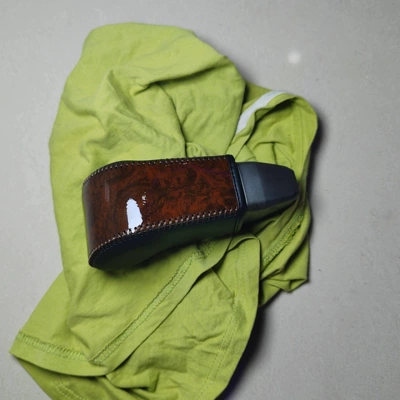 Sürətlər qutusu və əl tormozu başlıqları V93/V97 Pajero Sport gear shift - black-leather-with-peach-wood-fiber