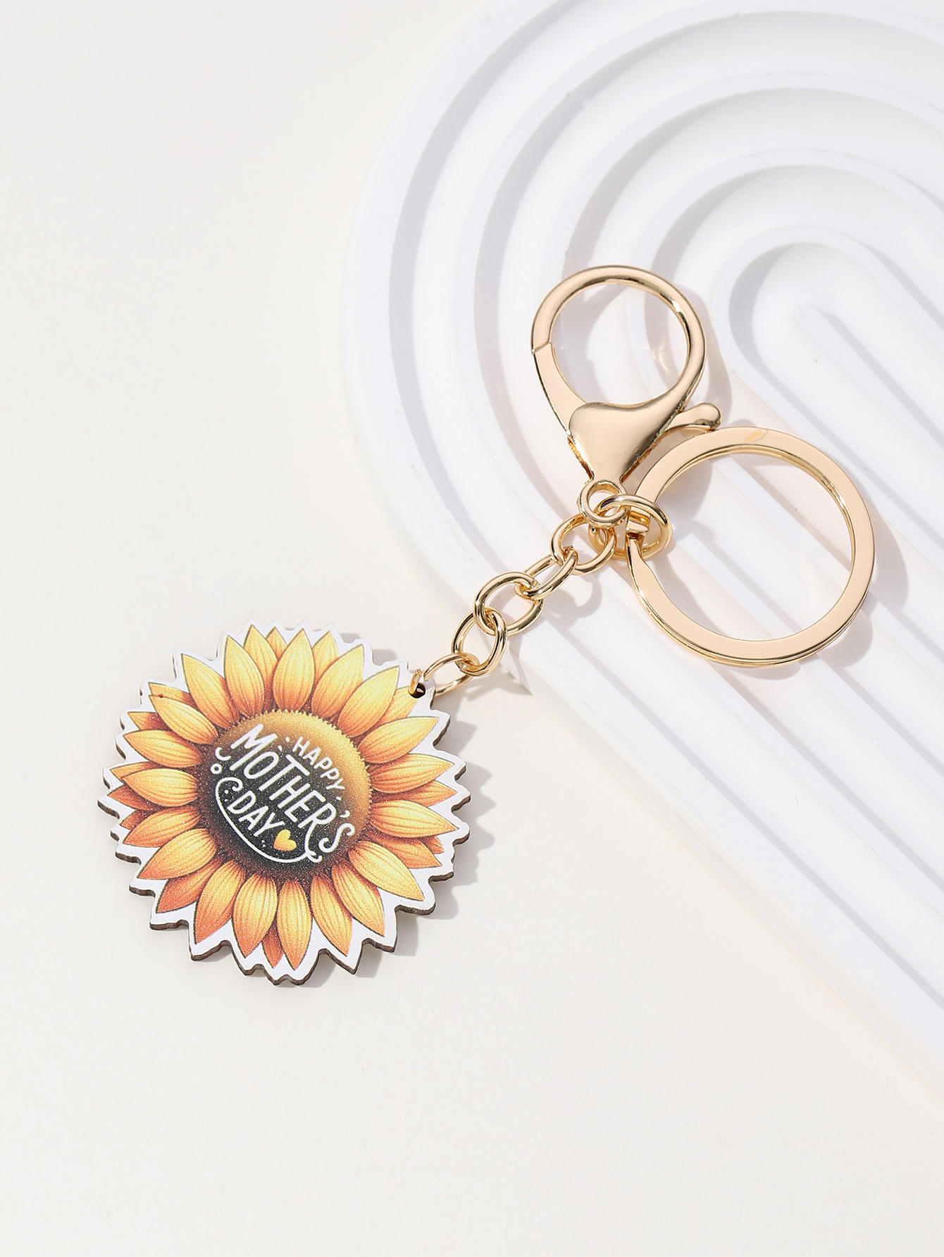 16g Weight Keychain Classification 1 Piece Quantity Daily Occasion Wood Material Mother'S Day Festival Letter, Flower Pattern Women's Gender Cute Style Cute Letter Flower Wood Mother'S Day Women's Keychain 12