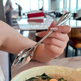 不锈钢家用叉勺一体创意长柄水果叉蔬菜沙拉勺甜品雪糕勺面食勺子