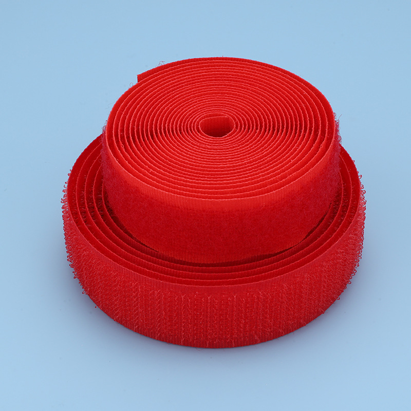 Velcro de color al por mayor 2cm de ancho gancho texturizado sin adhesivo de espalda pegatina madre ropa de bebé zapatos y sombreros pegados hebilla