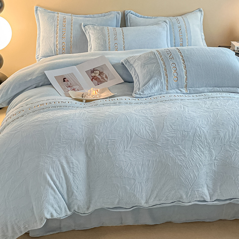 Dos lados engrosados leche coral cama de cuatro piezas en invierno más edredón cubierta de cama de brida de coral cama