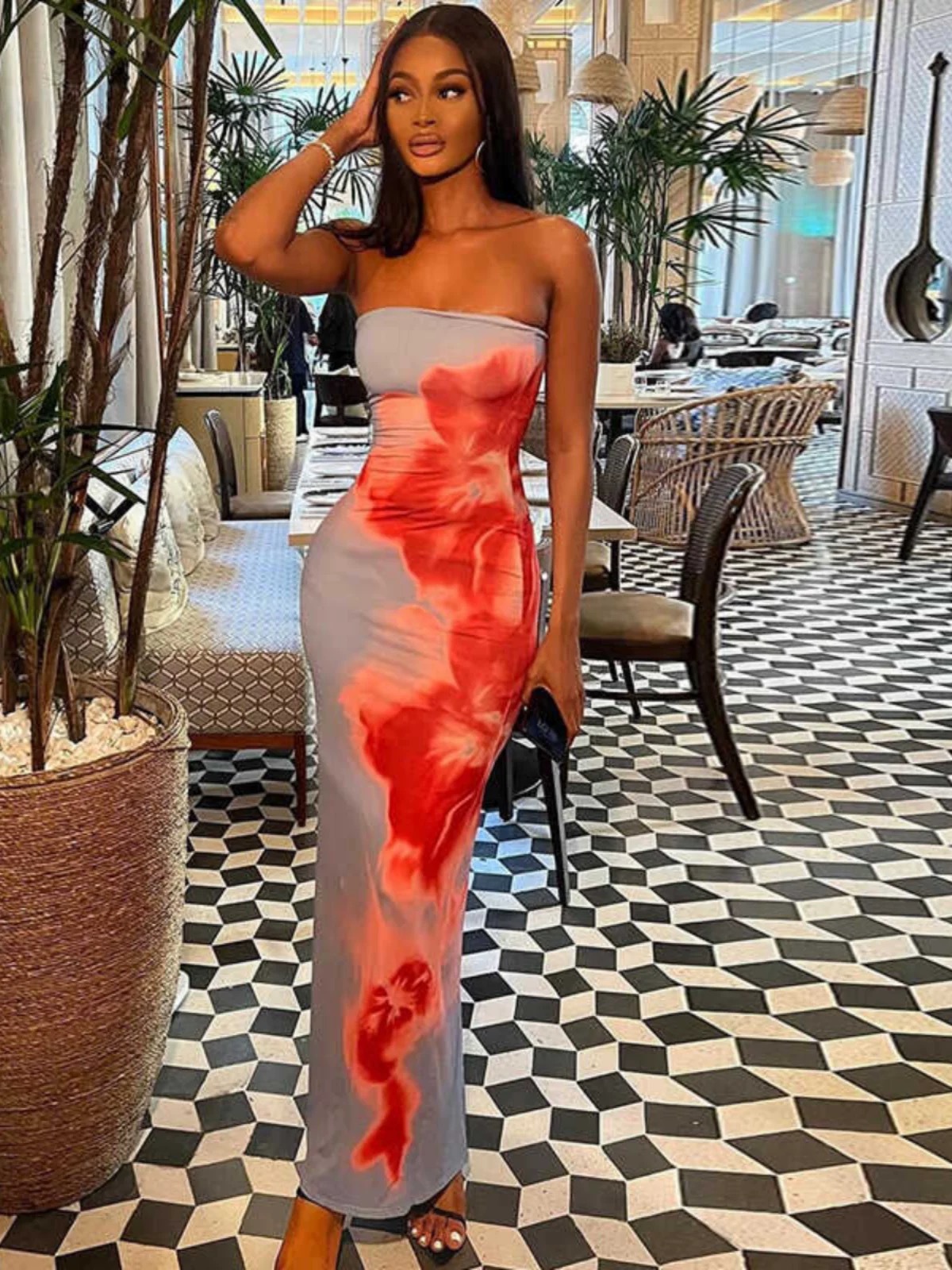 Women's Slim Fit Strapless Floral Dress Backless Long Skirt For Fashion_ecoleips.com
