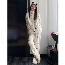 ��ͯŮͯ��Сլůů��װ�Ҿӷ�����˯�³��˿�Ӻ�Ҿӷ���װ����