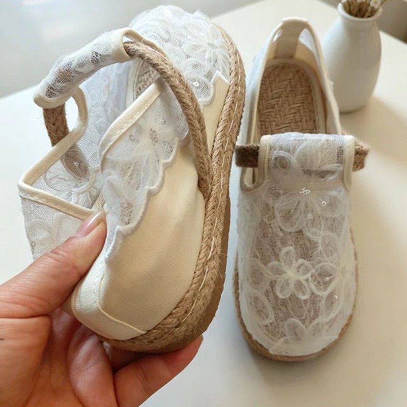 Breathable lace wedge high heels, new season breathable soft-soled ethnic style fisherman shoes, retro cloth shoes, women's slip-on shoes Breathable lace wedge high heels, new season breathable soft-soled ethnic style fisherman shoes, retro cloth shoes, women's slip-on shoes