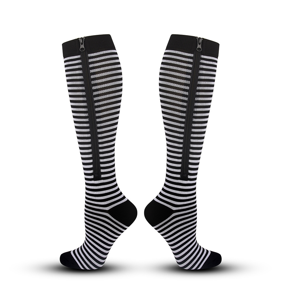 검정 & 흰색 스트라이프 발목 워머