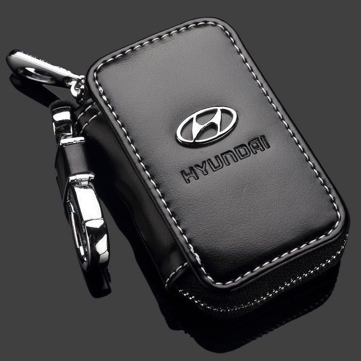 Suitable for Toyota Corolla Camry Crown Ralink Reiz Highlander Rav4 Leather Car Key Bag