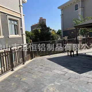 厂家花园铝合金阳台防护栏铝艺别墅围栏庭院雕花