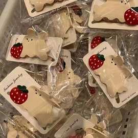 超级超可爱~草莓小兔动物抓夹醋酸发夹后脑勺鲨鱼夹2024新款发饰