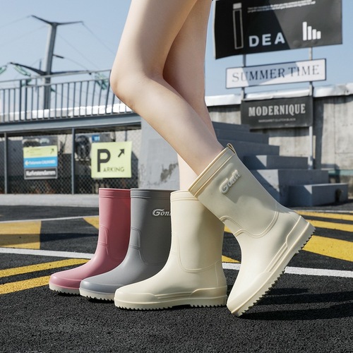 Women's Fashion Solid Color Simple Mid-Calf Rain Boots Waterproof Anti-Slip Wear-Resistant Outdoor Kitchen Work Water Shoes Wholesale