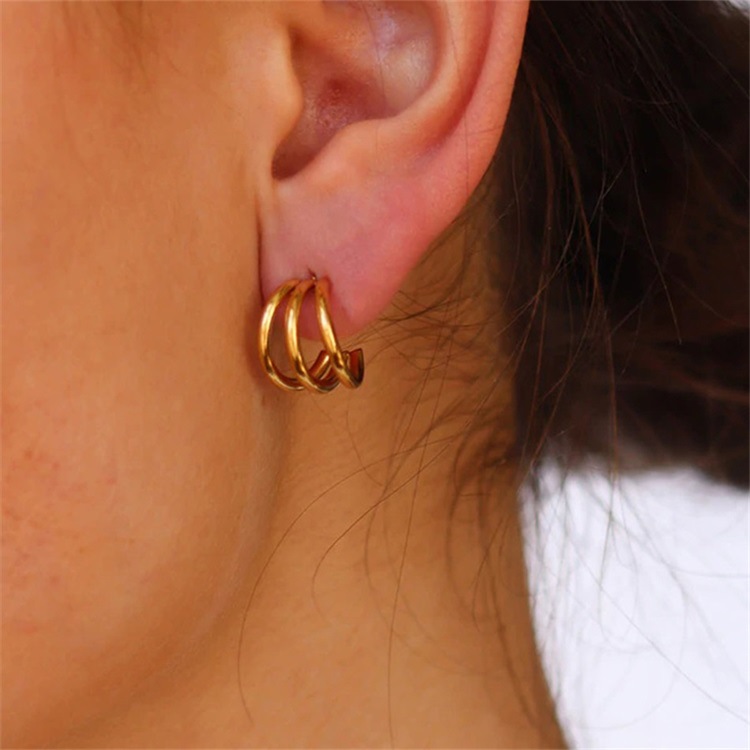 New Simple Golden Silvery Stainless Steel Small Earrings display picture 4