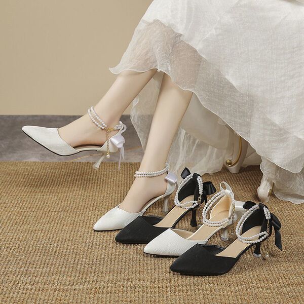 Fashionable sandals