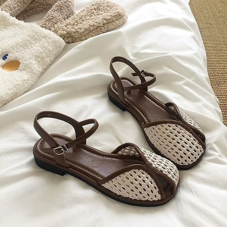 Baotou sandalias para mujeres 2026 nuevo verano coreano estilo retro hadas estilo casual suave zapatos romanos planos
