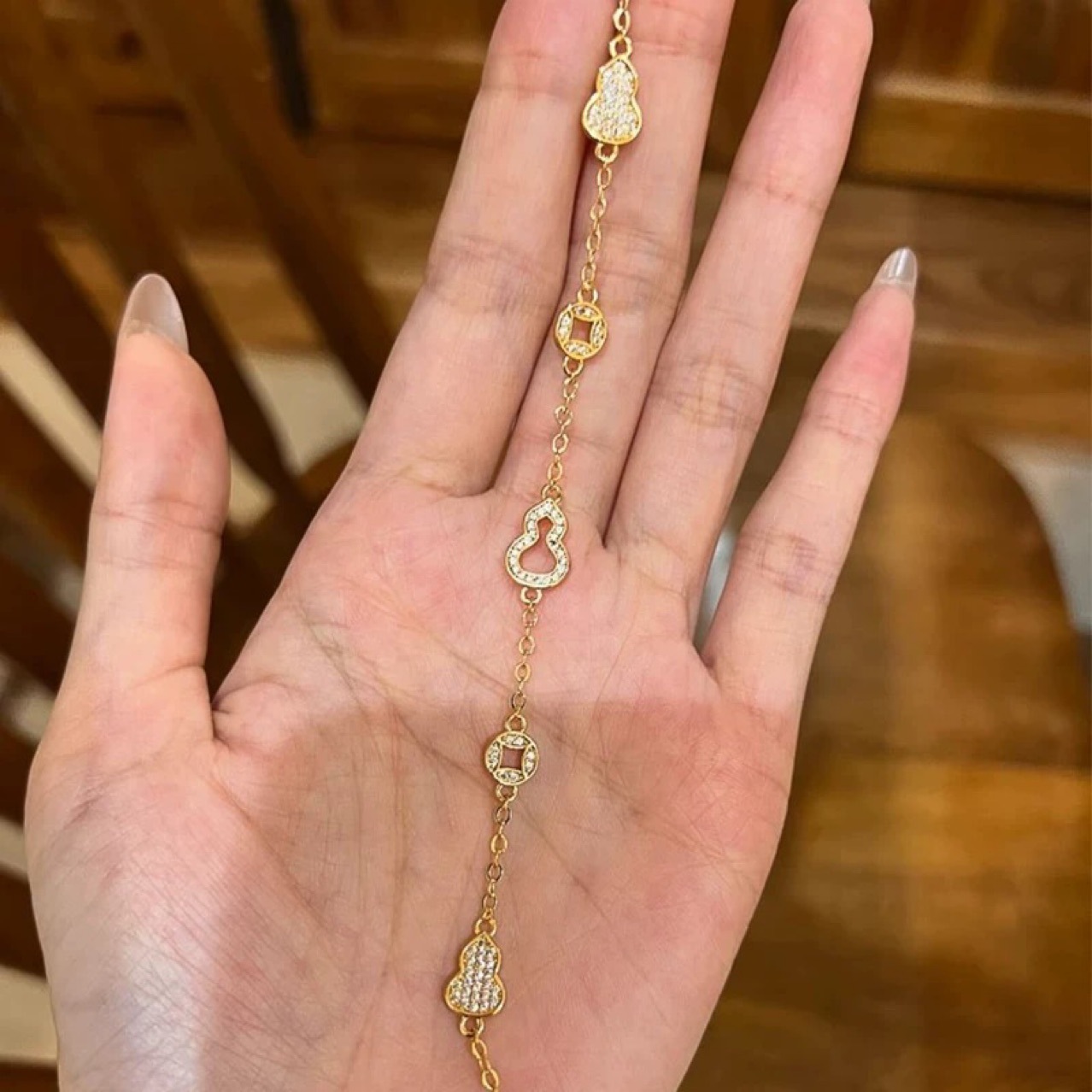 New Gourd Bracelet for Women, Fashionable and Simple Ins Style Niche Design, Sweet and Elegant Money Jewelry Wholesale