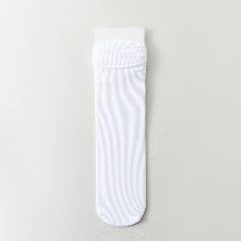 夏の薄いタイプの氷の靴下のキャンディー色のビロードの積み重ねの靴下の日系の中筒の学生の潮流の白黒の長い筒のjkの靴下|undefined
