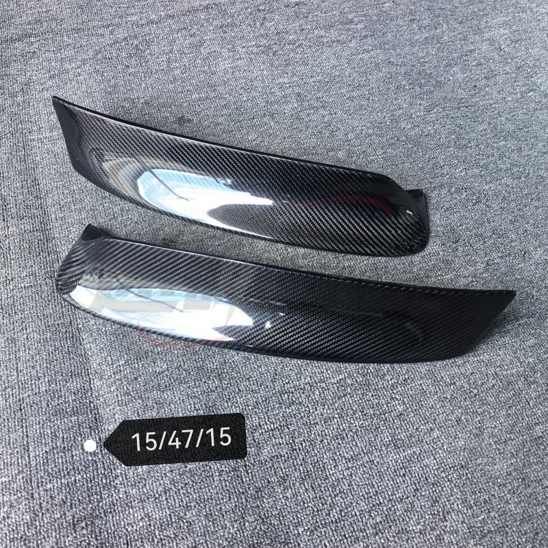 Suitable for BMW 3 Series E46 M3 front bumper carbon fiber front corner spoiler, front lip, corner guards, and spoiler for models 03 to 06