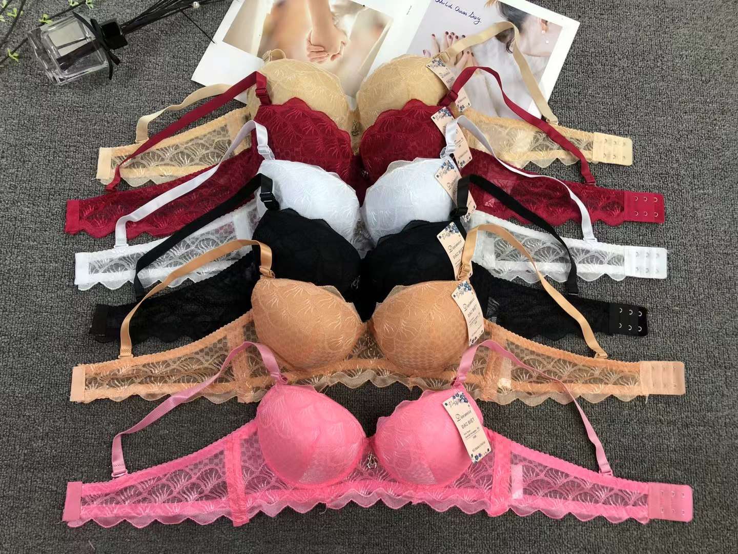 Sujetador de encaje de punto cintura ajustable adelgazamiento pecho ropa interior pequeño pecho push up ropa interior cómoda push up sujetador sin costuras
