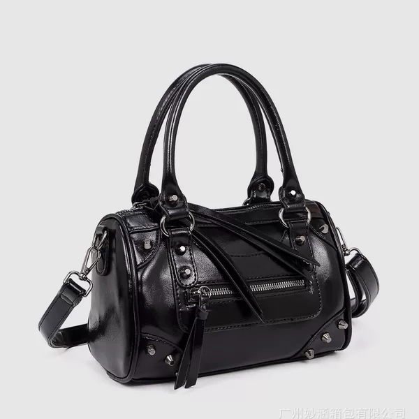 Cross-Border European and American Fashion Rivet Large-Capacity Pillow Bag Racing Bowling Motorcycle Handbag Single Shoulder Crossbody Women's Bag