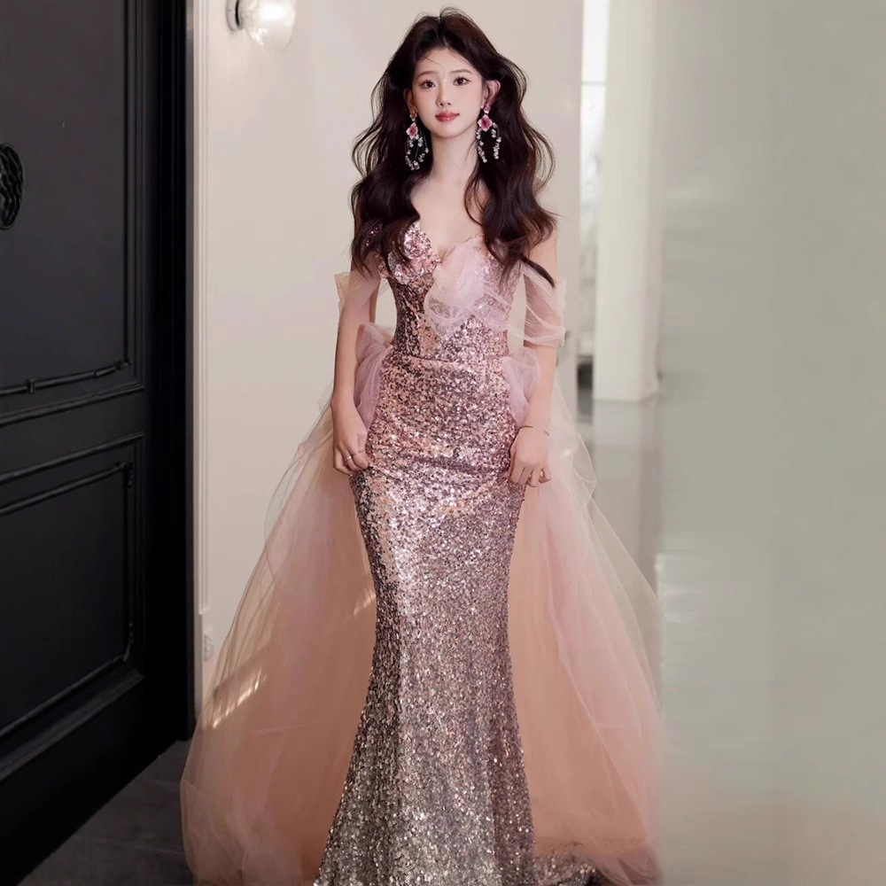 High-End Sequined Evening Dress 2026 New Bridal Off-Shoulder Engagement Toast Dress Mermaid Gown with a Light Luxury and High-End Feel