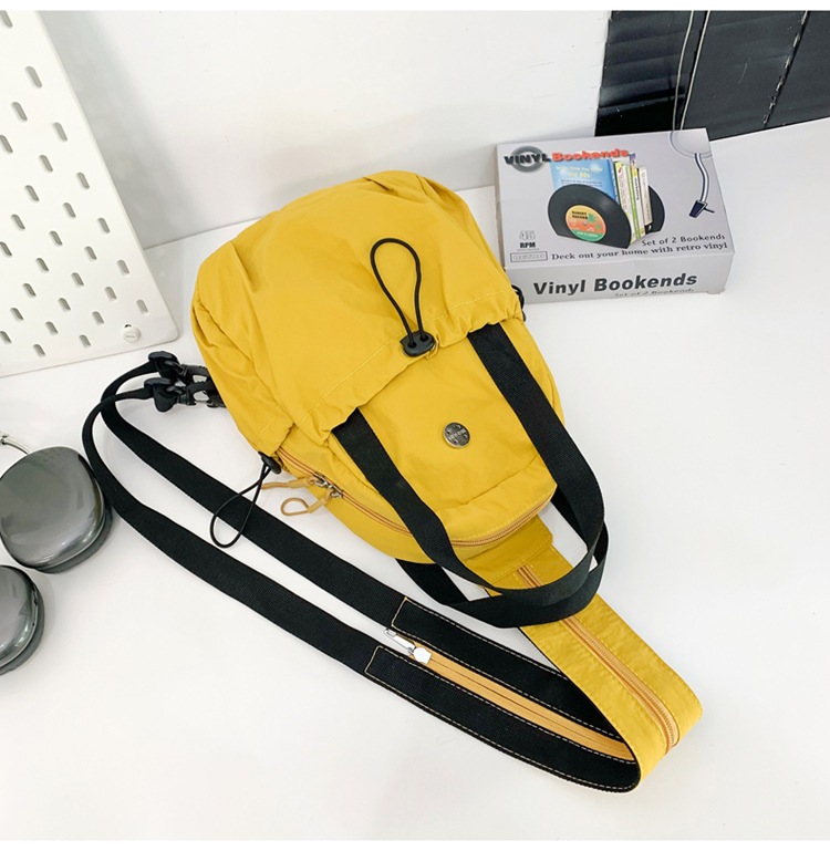 Backpack Men's And Women's 2025 Multifunctional Breast Bag Lightweight Nylon Cloth Bag Single Shoulder High Value Work Commuter Messenger Bag_voghion.com