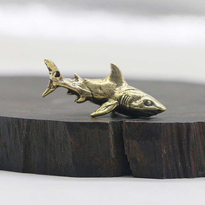 Brass Shark Key Pendant Pure Copper Shark Car Keychain Accessories Blessings Old Crafts
