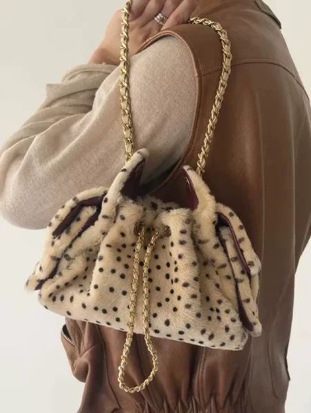 2026 New Mini Leopard Print Polka Dot Plush Drawstring Chain Underarm Bag, Exquisite and Stylish Single Shoulder Crossbody Bag